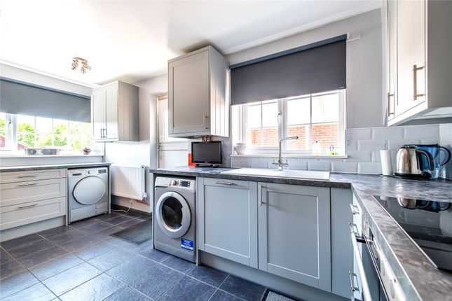 Biddenden Way, Istead Rise, Kent, DA13 4 bed bungalow for sale