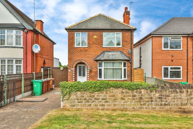 3 bed detached house