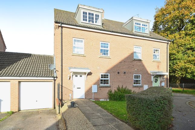 4 bed semi-detached house