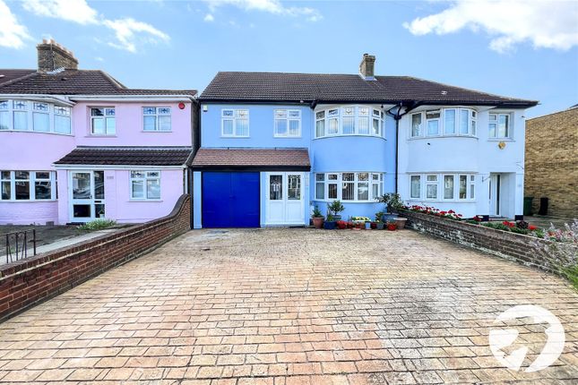 Okehampton Crescent, Welling, Kent, DA16 6 bed semi