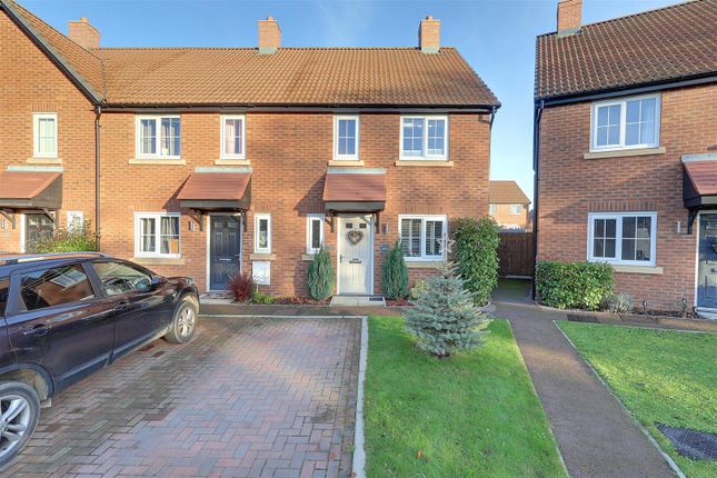 Cornflower Way, Highnam, Gloucester 3 bed end of terrace house for sale