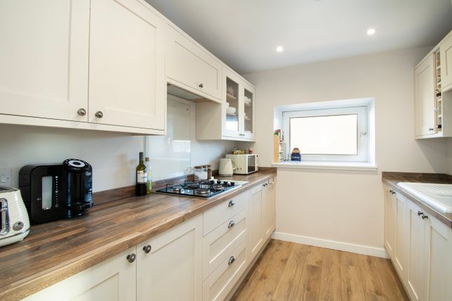 3 bedroom maisonette for sale