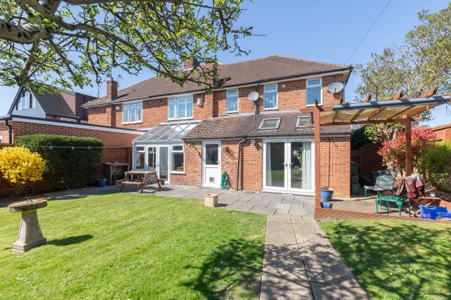 4 bedroom semi-detached house for sale