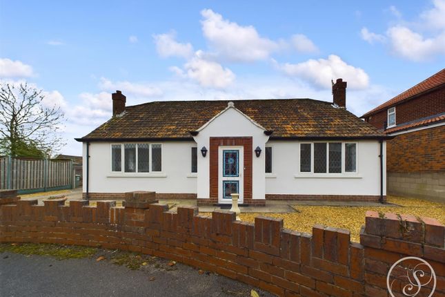 Lyndhurst Road, Scholes, Leeds 2 bed bungalow for sale