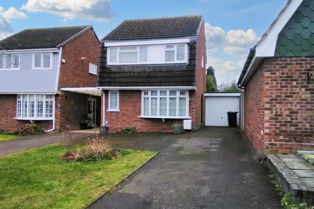 Redwood Avenue, Stone 3 bed detached house for sale