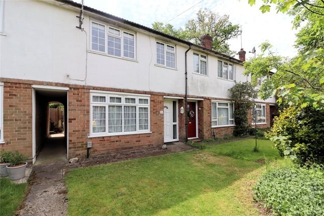 Lansdown Close, Surrey GU21 3 bed terraced house for sale
