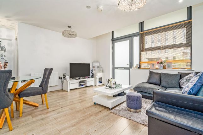 2 bedroom house for sale