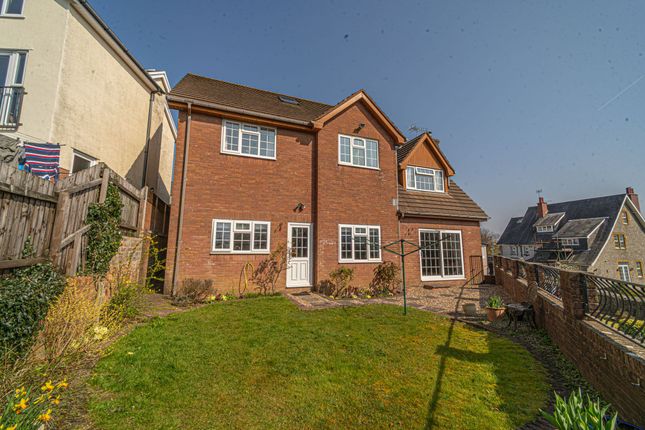 Pentrepiod Road, Pontnewynydd, NP4 4 bed detached house for sale