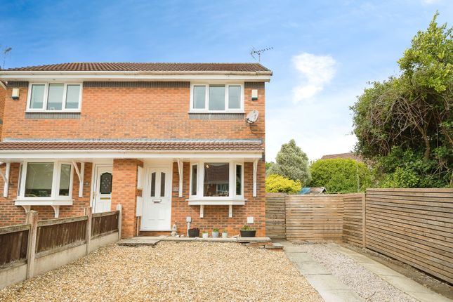 2 bedroom semi-detached house for sale