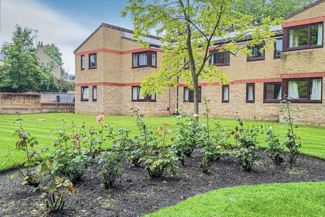 Beaulands Close 1 bed apartment for sale