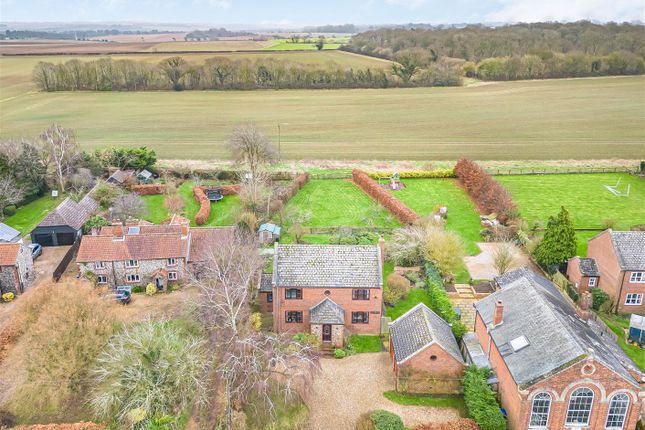 Middle Green, Higham IP28 4 bed detached house for sale