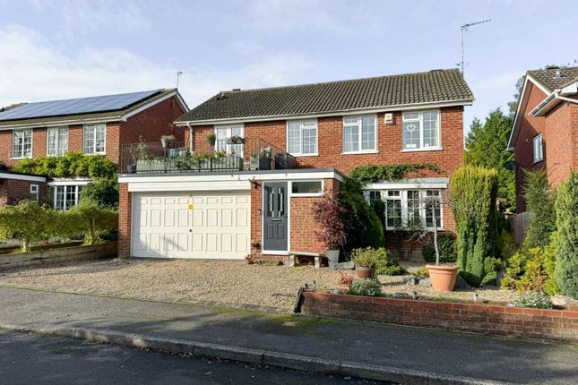 Sandon Close, Tring HP23 4 bed detached house for sale