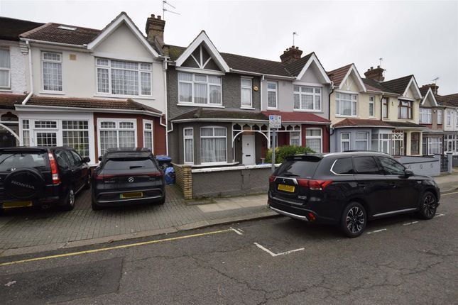 Cecil Avenue, WEMBLEY 3 bed terraced house for sale