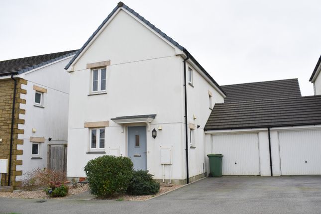 Chivilas Road, Camborne, Cornwall, TR14 3 bed detached house for sale