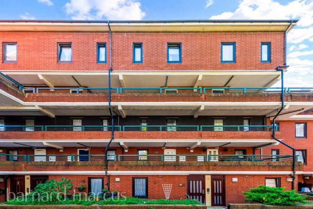 2 bedroom maisonette for sale