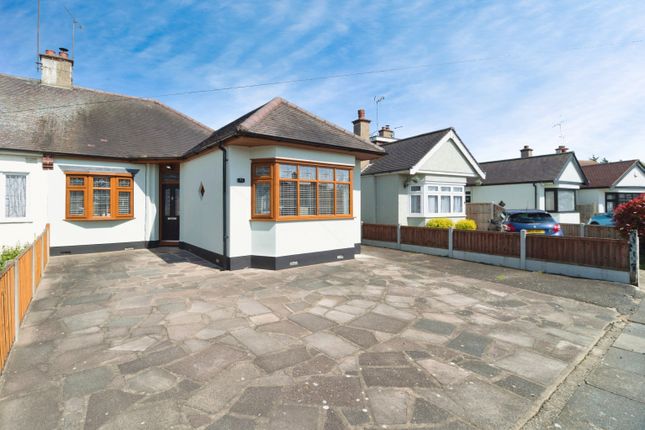 2 bedroom semi-detached bungalow for sale