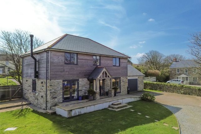 4 bed detached house
