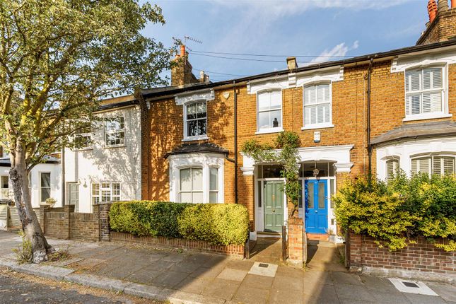 5 bed property