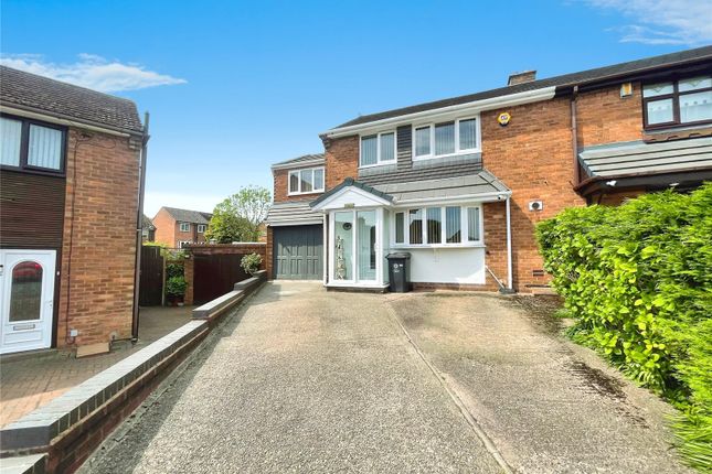 Hollybank Avenue, Wolverhampton WV11 4 bed semi