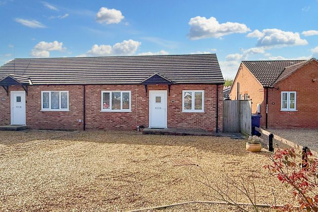 2 bedroom semi-detached bungalow for sale