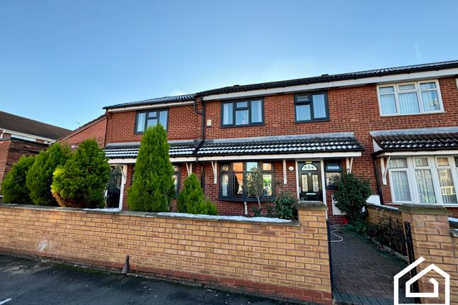 6 bed semi-detached house