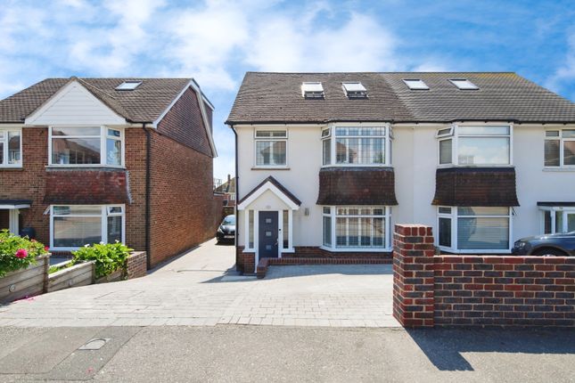 5 bedroom semi-detached house for sale