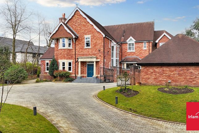 Chatsworth Road, Worsley, M28 6 bed detached house for sale