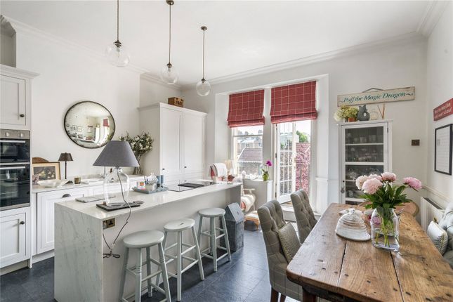 The Cloisters, 22 College Road... 2 bed apartment for sale