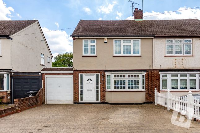 Freshwell Gardens, West Horndon... 3 bed semi