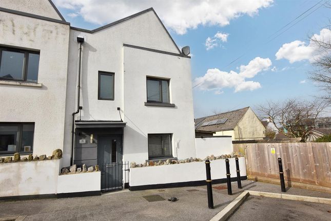 Woolf Place, Pool, Redruth 3 bed end of terrace house for sale