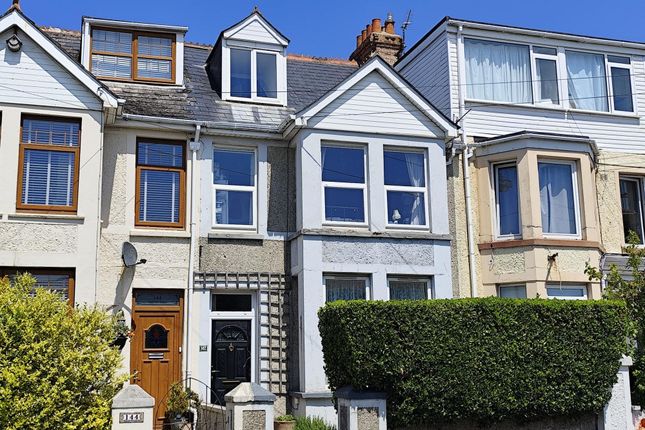 4 bed terraced house