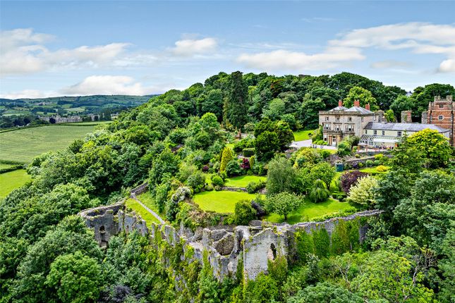 Bull Lane, Denbigh, Denbighshire 8 bed link detached house for sale