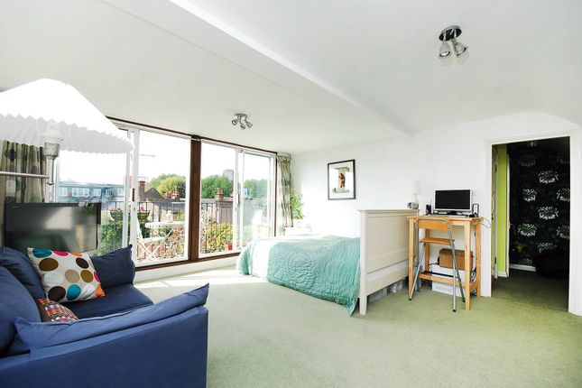 Beaumont Road, Chiswick, London, W4 Studio for sale