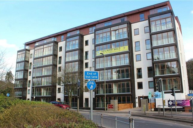 Farnborough Road, Hampshire GU14 1 bed apartment for sale