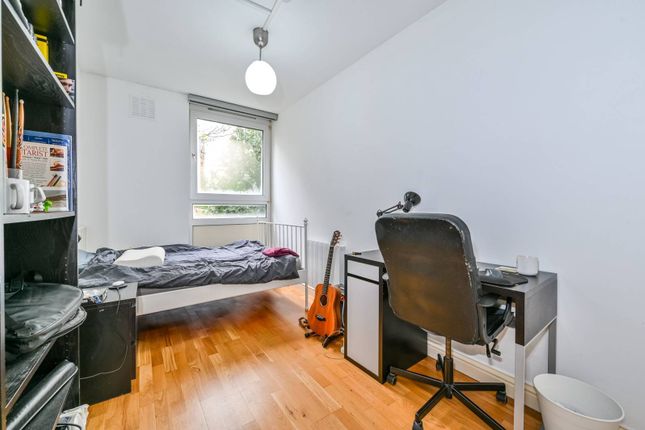 Stanhope Street, Euston, London, NW1 3 bed flat for sale