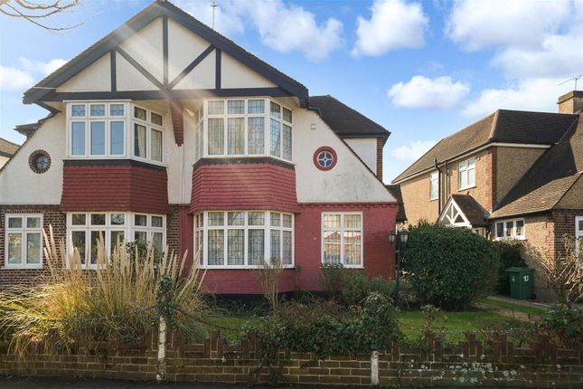 Silverthorn Gardens, London E4 3 bed semi