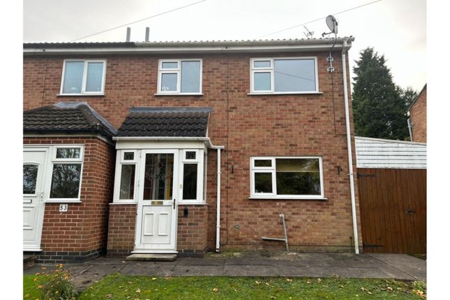 3 bed semi-detached house