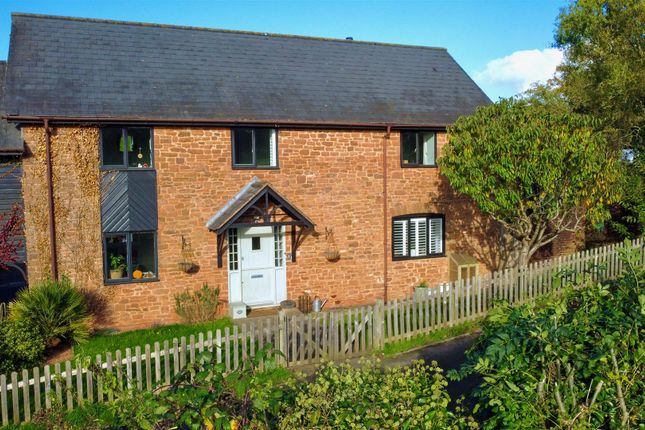 Moor Lane, Exeter EX4 4 bed barn conversion for sale