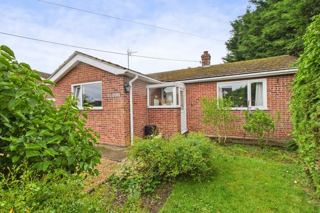 2 bed detached bungalow