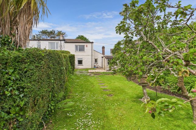Higher Broad Lane, Redruth TR15 3 bed semi