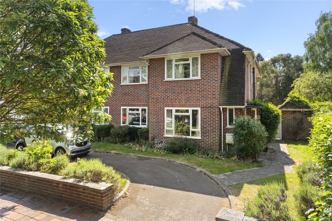 2 bedroom maisonette for sale