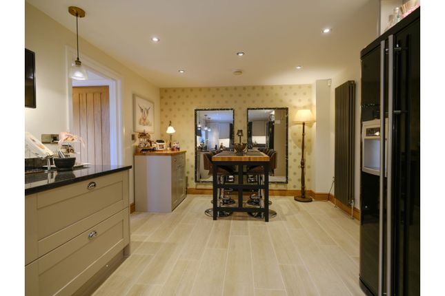 4 bedroom town house for sale