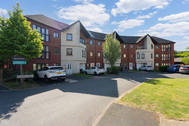 Aldeney Close, Dudley 1 bed apartment for sale