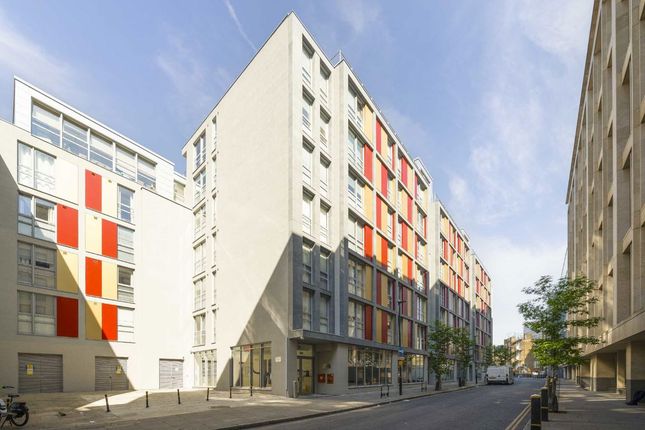Lamb's Passage, London EC1Y 2 bed flat for sale