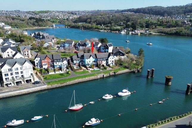 The Old Wharf, Plymouth PL9 4 bed terraced house for sale