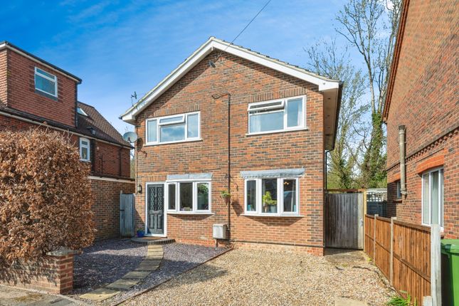 3 bed detached house