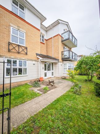 London SE28 2 bed flat for sale