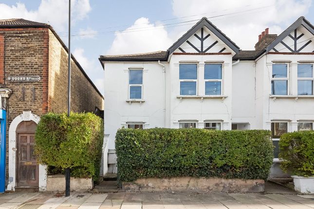 Siddons Road, Forest Hill, London, SE23 2 bed apartment for sale