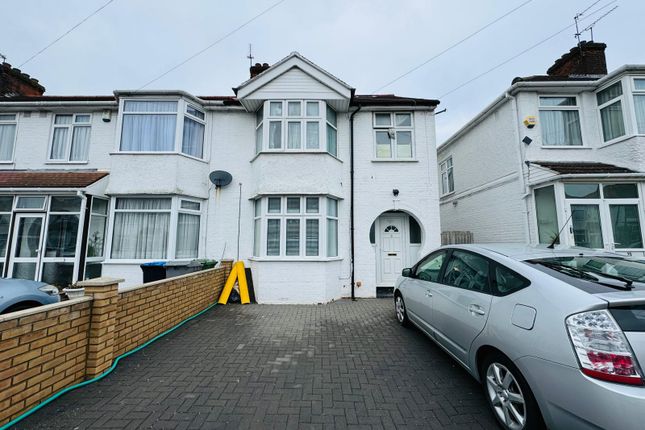 3 bed semi-detached house