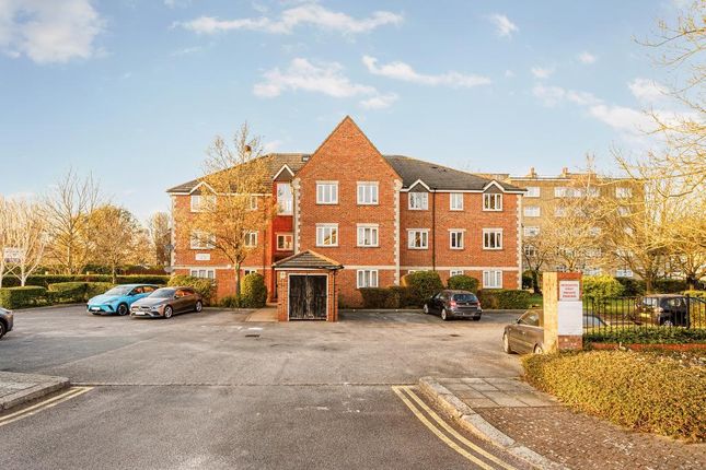 2 bed flat
